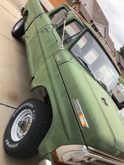 1971 Green Ford F-250 Crew Cab Pickup