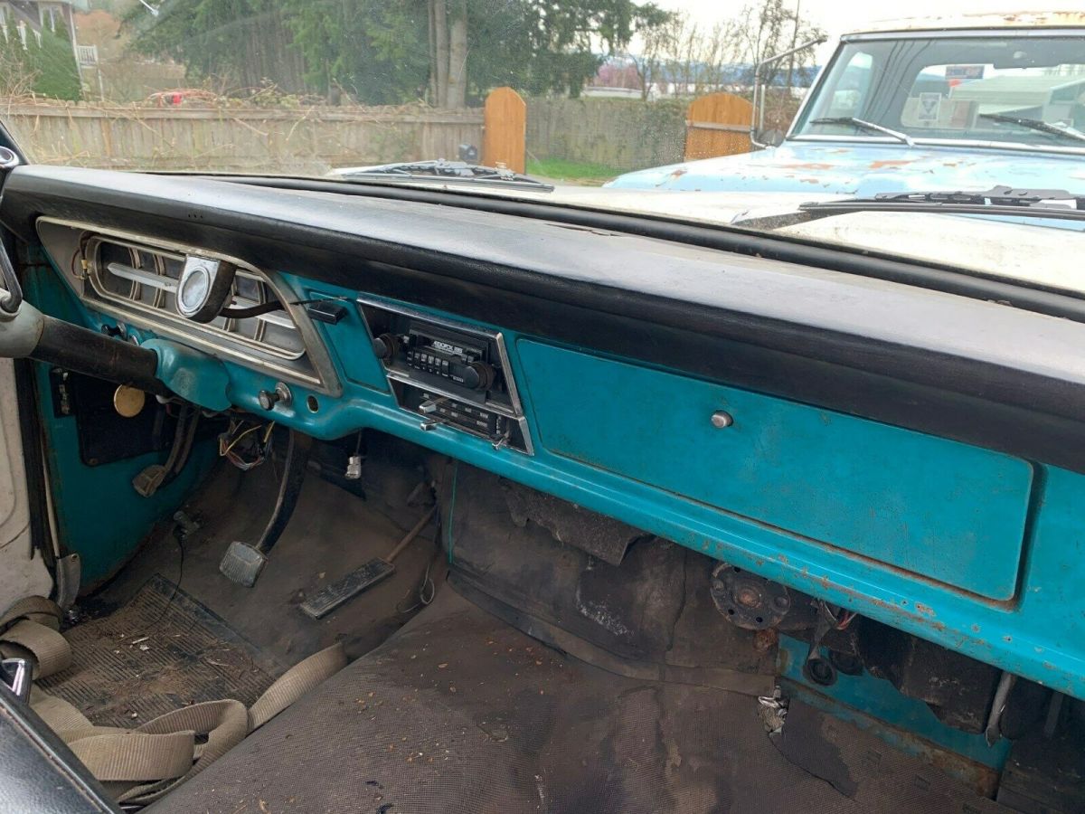 1971 Red Ford F-250 Crew Cab Pickup