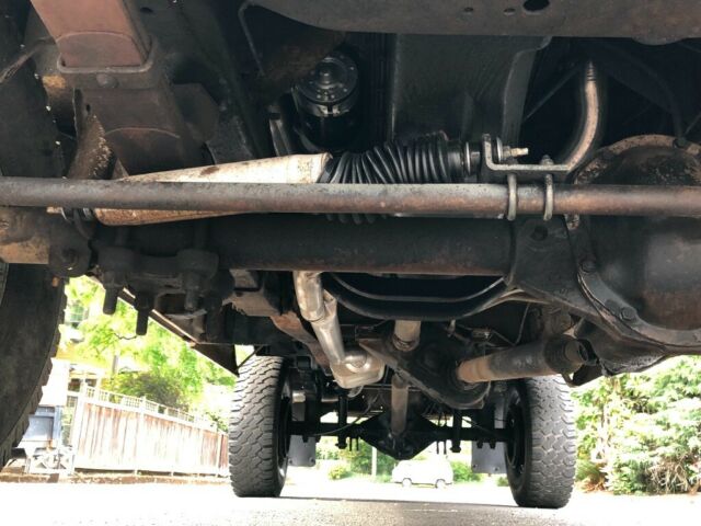 1971 White Ford F-250 Standard Cab Pickup