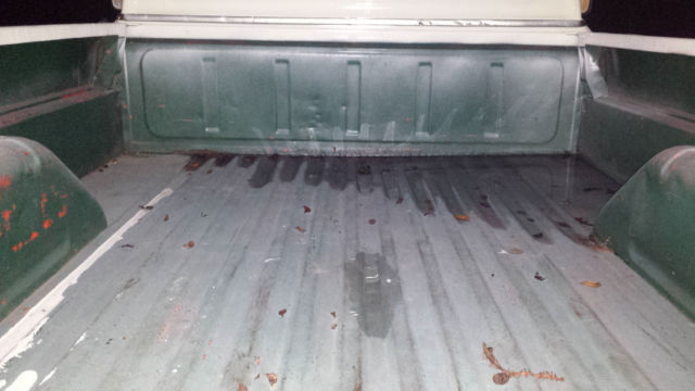 1971 White Ford F-250 Standard Cab Pickup