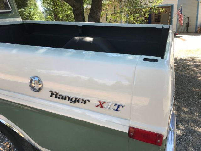 1971 Ford F-250 Standard Cab Pickup