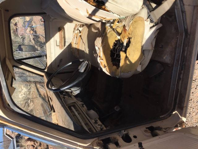 1971 Tan Ford F-100 Standard Cab Pickup