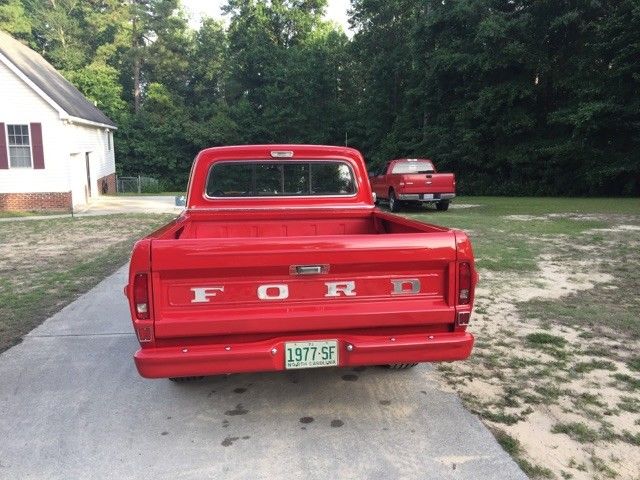 1971 Ford F-100 Standard Cab Pickup