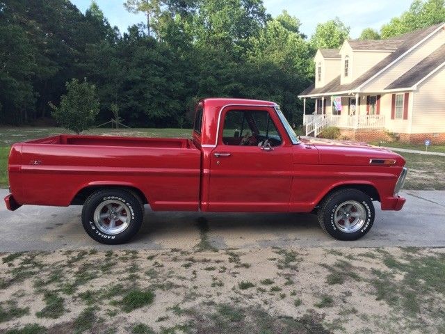 1971 Ford F-100 Standard Cab Pickup