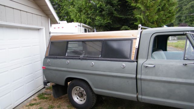 1971 Green Ford F-250 Standard Cab Pickup