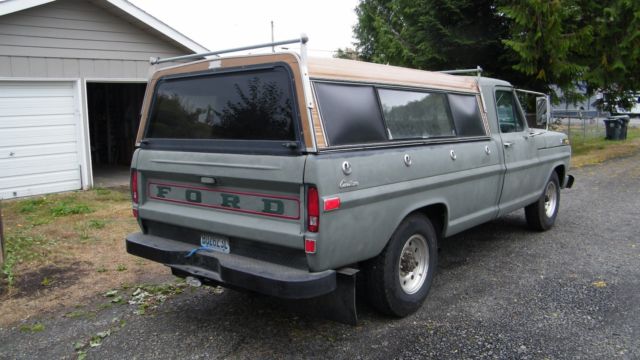 1971 Green Ford F-250 Standard Cab Pickup