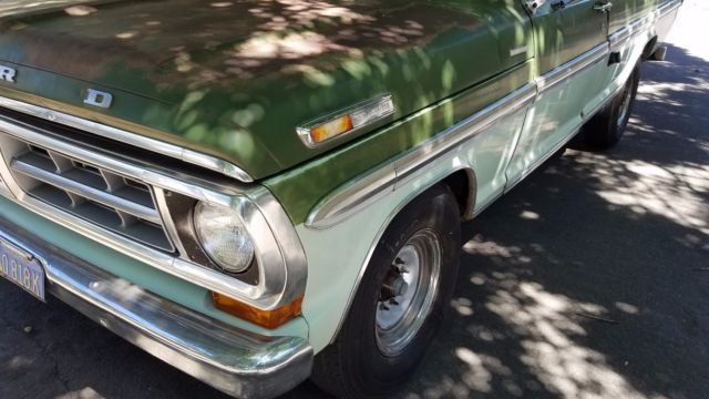 1971 Two tone Brown Ford F-250 Crew Cab Pickup