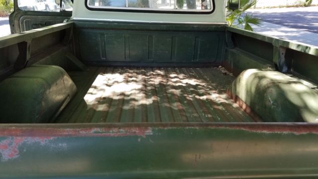 1971 Two tone Brown Ford F-250 Crew Cab Pickup