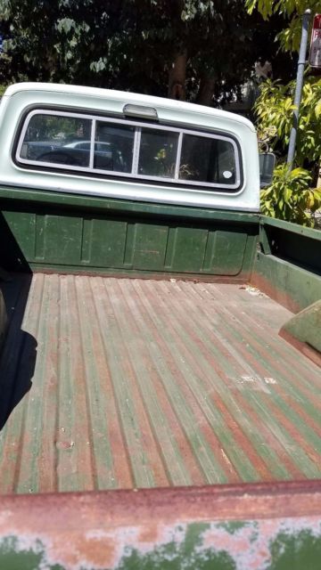 1971 Two tone Brown Ford F-250 Crew Cab Pickup