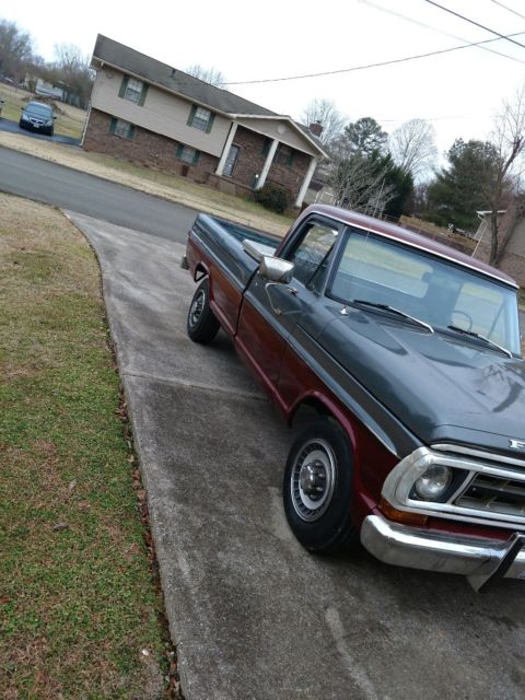 1971 Burgundy Ford F-250 Standard Cab Pickup