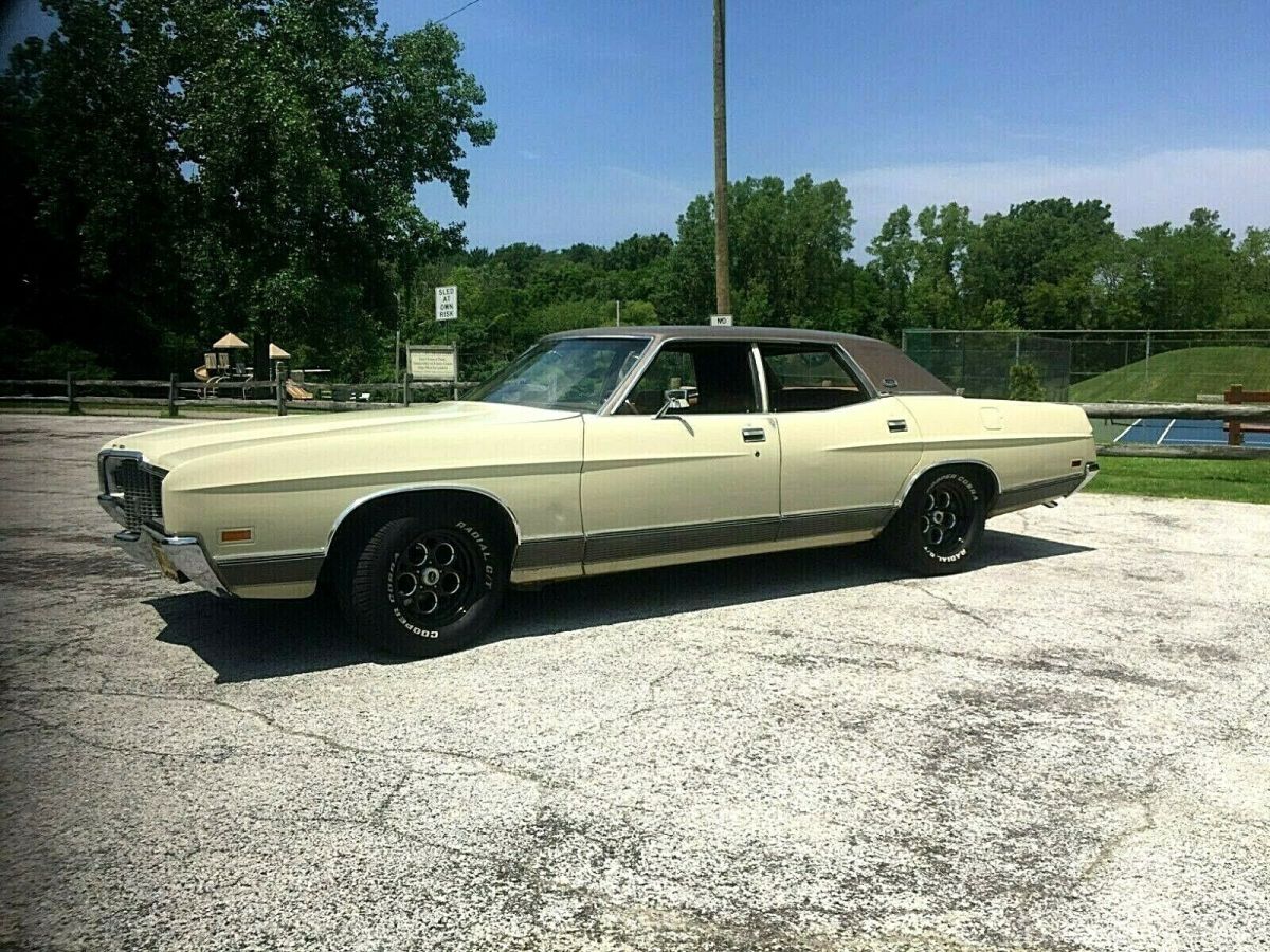 1971 Tan Ford LTD Convertible