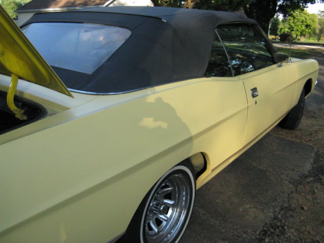 1971 Yellow Ford Crown Victoria Convertible