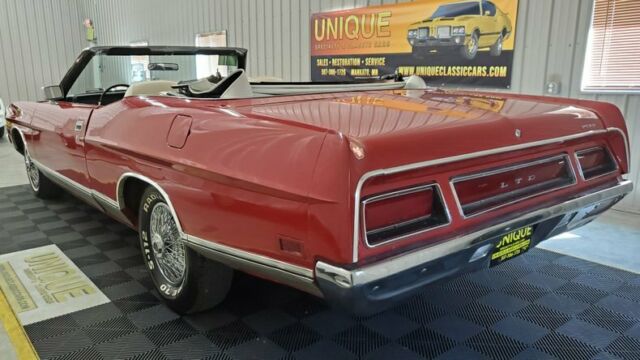 1971 Red Ford LTD Convertible