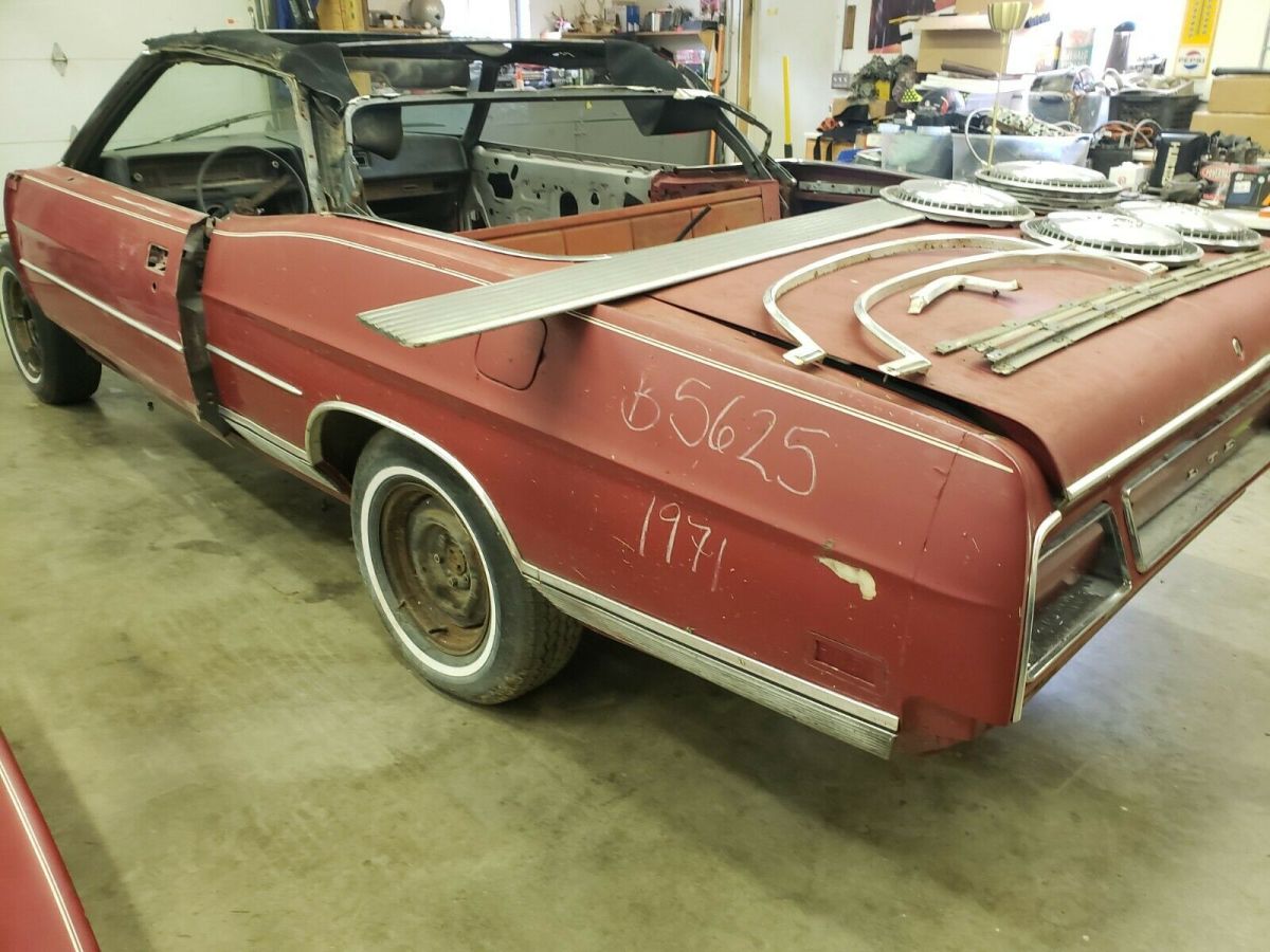 1971 Ford LTD Convertible