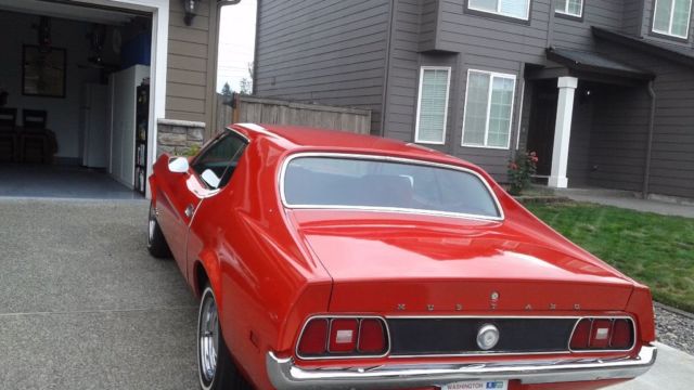 1971 Red Ford Mustang Coupe