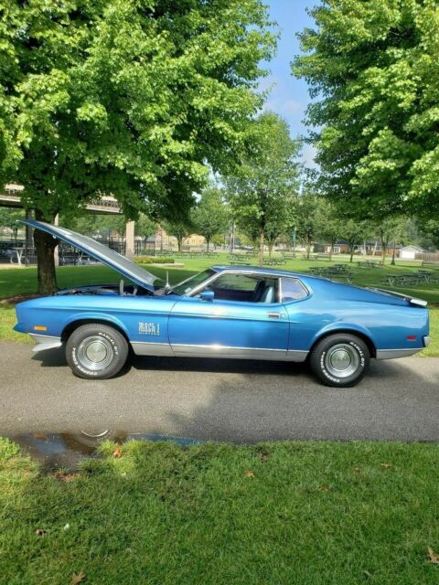 1971 Blue Ford Mustang Fastback