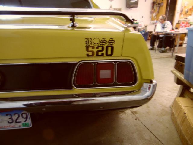 1971 YELLOW AND BLACK Ford Mustang U/K