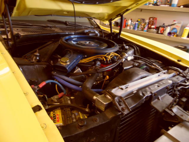 1971 YELLOW AND BLACK Ford Mustang U/K