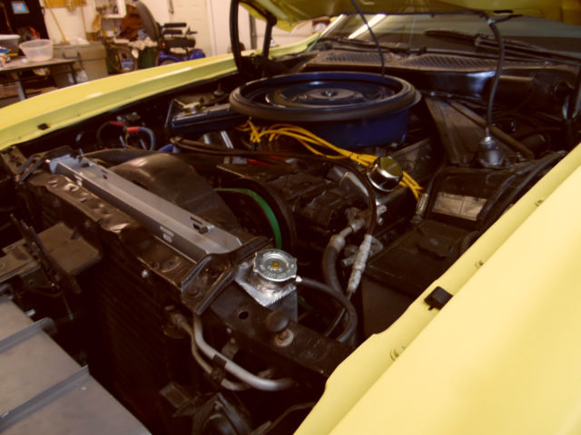 1971 YELLOW AND BLACK Ford Mustang U/K