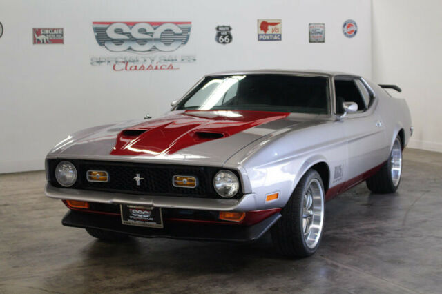 1971 -- Ford Mustang Fastback