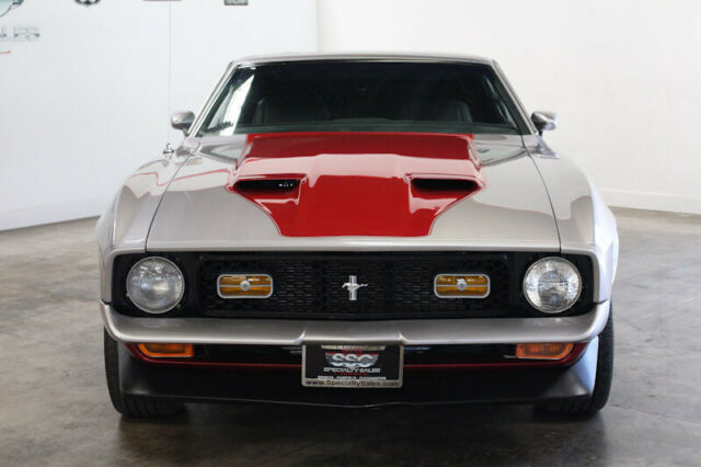 1971 -- Ford Mustang Fastback