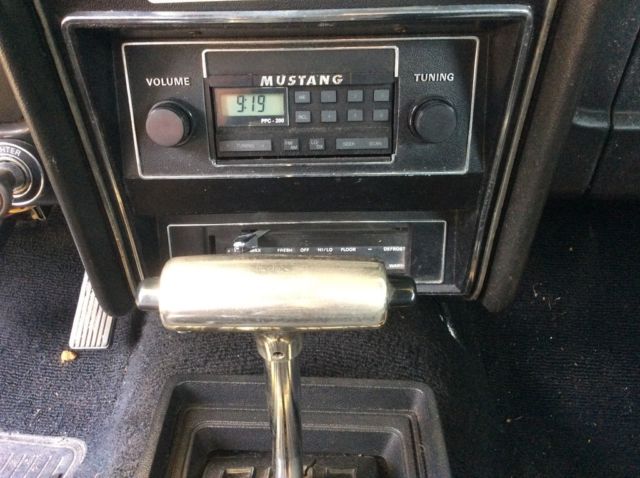 1971 Yellow and Black Ford Mustang U/K