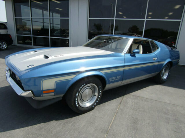 1971 Blue Ford Mustang Coupe
