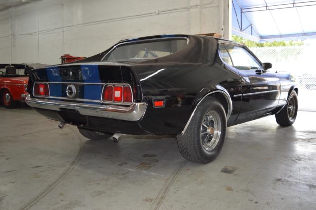 1971 Blue Ford Mustang Coupe