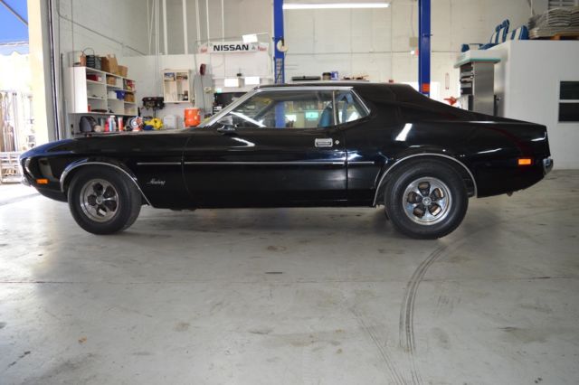 1971 Blue Ford Mustang Coupe