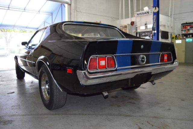 1971 Blue Ford Mustang Coupe