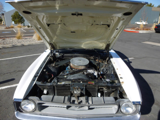 1971 White Ford Mustang Coupe