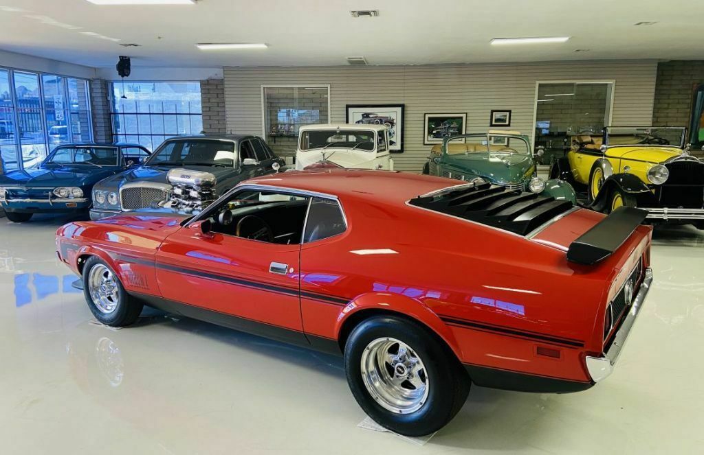 1971 Red Ford Mustang Coupe