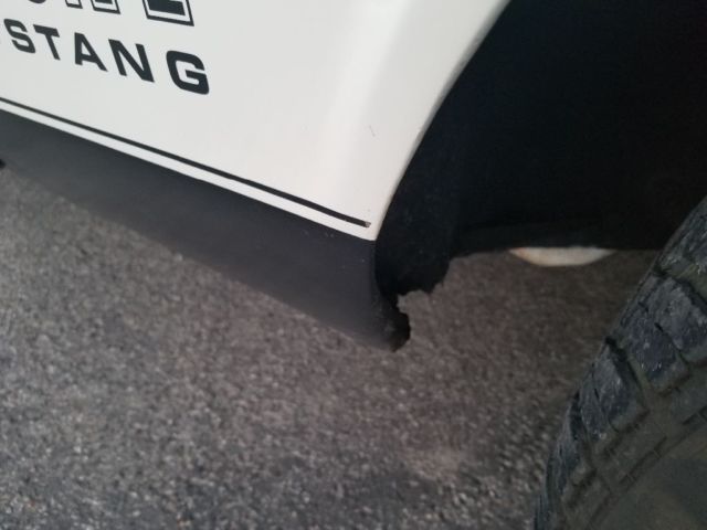 1971 White Ford Mustang Coupe