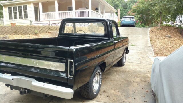 1971 Black Ford F-100 Pickup