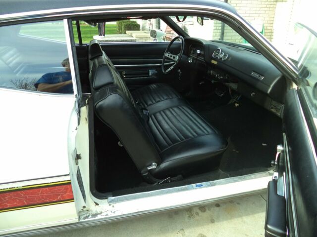 1971 White Ford Torino Fastback