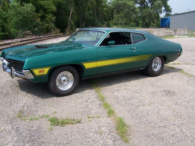 1971 Green Ford Torino