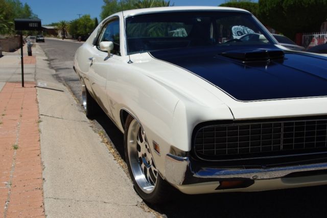 1971 White Ford Torino