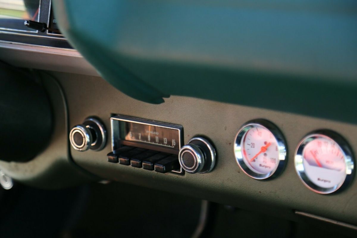 1971 Green Ford Torino Coupe