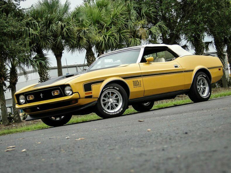 1971 Gold Ford Mustang Convertible