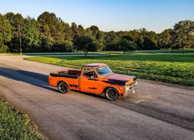 1971 Black GMC C10 SWB Pickup