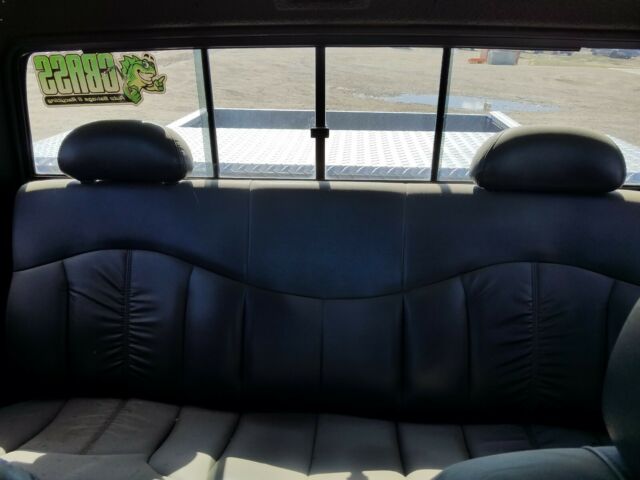 1971 BLUE GMC Truck 4-DOOR