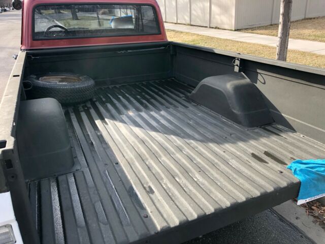 1971 Red, White, Black GMC C10 Pickup Standard Cab Pickup