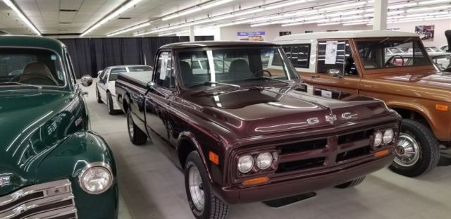 1971 Burgundy GMC 1500 Series Standard Cab Pickup