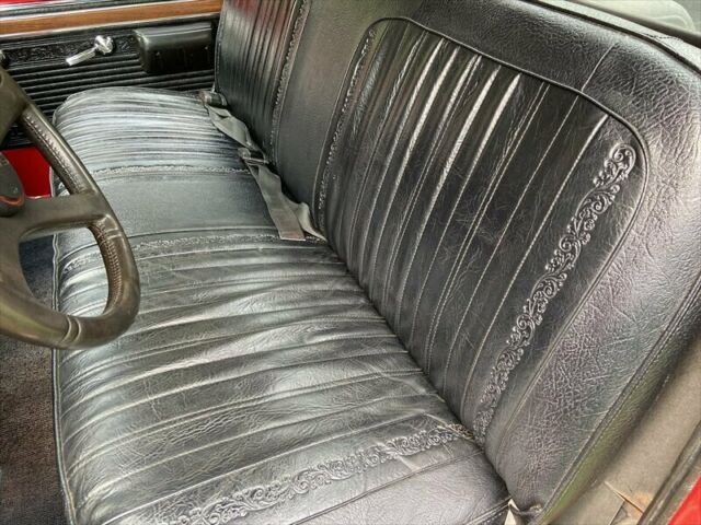 1971 Red GMC CE2500 --