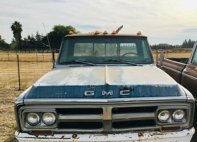 1971 Blue GMC K10 Standard Cab Pickup