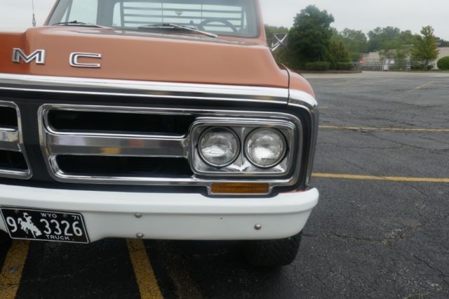 1971 Medium Bronze GMC K1500 Pick-Up