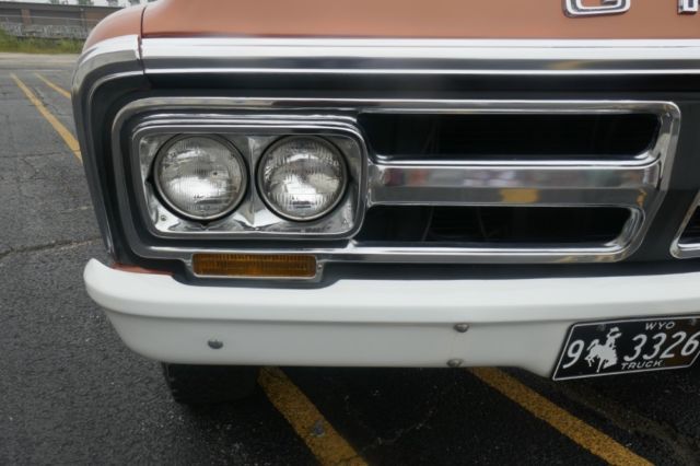 1971 Medium Bronze GMC K1500 Pick-Up