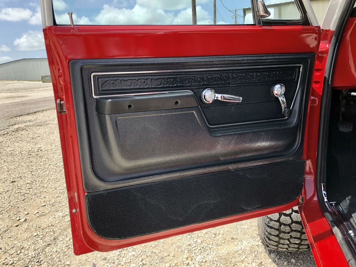1971 Red GMC K20 --