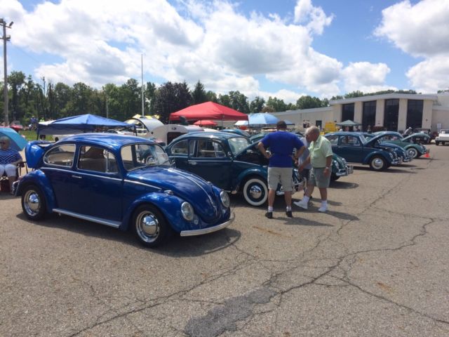 1971 Blue Volkswagen Beetle - Classic