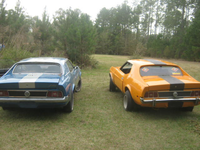 1971 Orange/Blue Ford Mustang